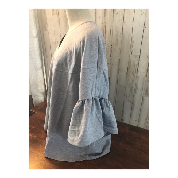 Como black sweater ruffle top - Picture 2 of 6